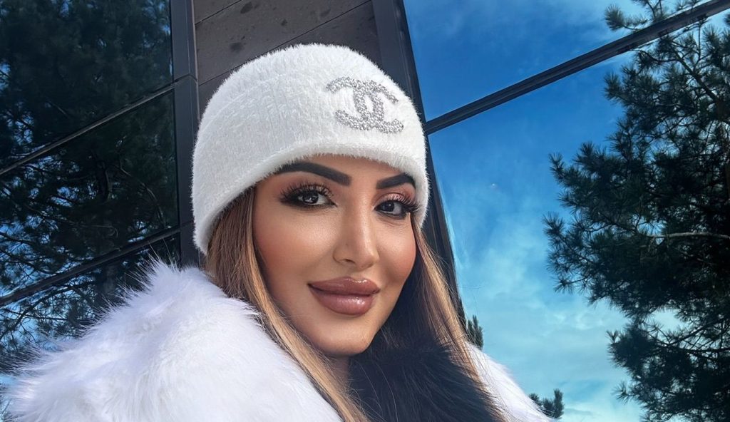 UÇANKUŞ MAGAZİN | Sevgililer Günü'nde Nasıl Kombin Yapılmalı?