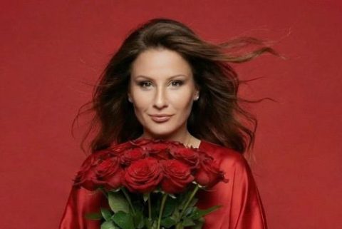 UÇANKUŞ MAGAZİN|NALAN’DAN 14 ŞUBAT SÜRPRİZİ!