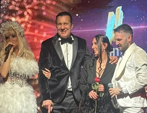 d5a50147-46c1-448c-b7c9-b74885d7faab UÇANKUŞ MAGAZİN|Chesme Lounge ‘da Night Life yıldızlar geçidi